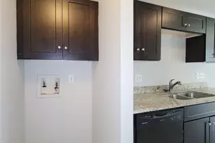8530 Quail Burg Ln, Missouri City, TX 77489 - Photo 17