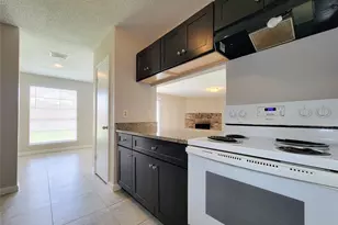 8530 Quail Burg Ln, Missouri City, TX 77489 - Photo 15
