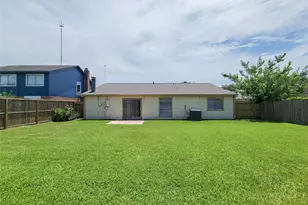 8530 Quail Burg Ln, Missouri City, TX 77489 - Photo 33