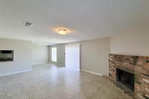 8530 Quail Burg Ln, Missouri City, TX 77489 - Photo 9