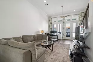 3307 Timbergrove Oaks St, Houston, TX 77008 - Photo 15