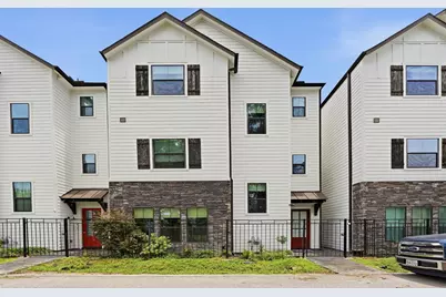 1723 W 14th Street #B, Houston, TX 77008 - Photo 1