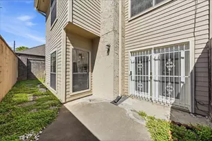 7350 Kirby Dr, Houston, TX 77030 - Photo 31