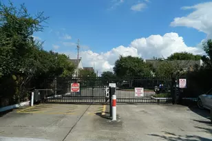 6645 Wanda Ln, Houston, TX 77074 - Photo 23