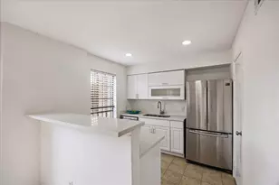 6645 Wanda Ln, Houston, TX 77074 - Photo 11