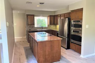 11807 Poplar Creek Dr, Houston, TX 77077 - Photo 5