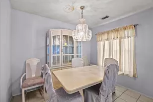 8202 Greenleaf St, Baytown, TX 77523 - Photo 9