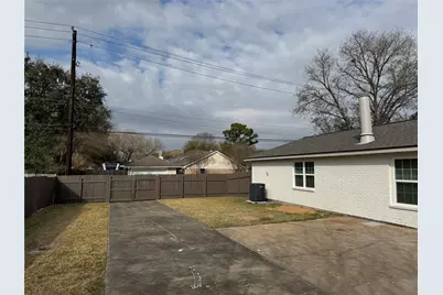 5033 Valley View Drive, La Porte, TX 77571 - Photo 19