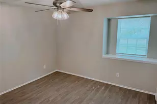 5033 Valleyview Dr, La Porte, TX 77571 - Photo 15