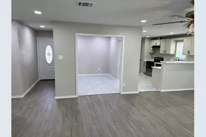 5033 Valley View Drive, La Porte, TX 77571 - Photo 7