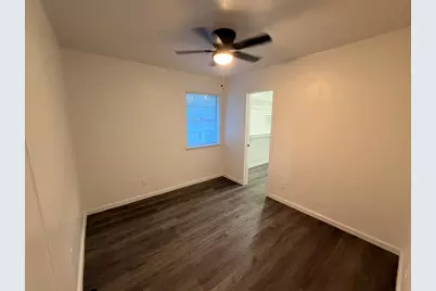 916 Brook Forest Drive #B, Conroe, TX 77385 - Photo 17