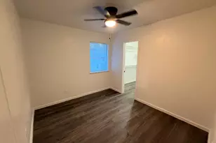 916 Brook Forest Dr, Conroe, TX 77385 - Photo 17
