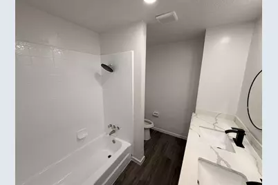 916 Brook Forest Drive #B, Conroe, TX 77385 - Photo 11