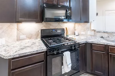 11413 Hackmatack Way, Houston, TX 77066 - Photo 9