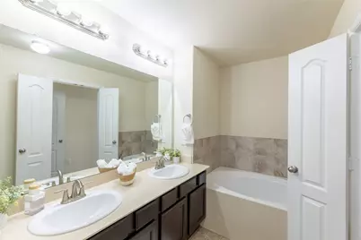 11413 Hackmatack Way, Houston, TX 77066 - Photo 25