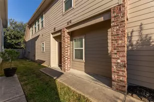 11413 Hackmatack Way, Houston, TX 77066 - Photo 3