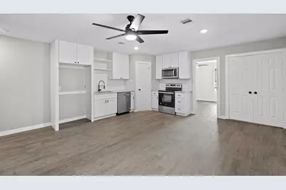 6121 Ridgemont Street #C, Houston, TX 77087 - Photo 3