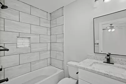 6121 Ridgemont Street #C, Houston, TX 77087 - Photo 9