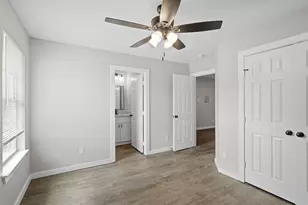 6121 Ridgemont St, Houston, TX 77087 - Photo 17