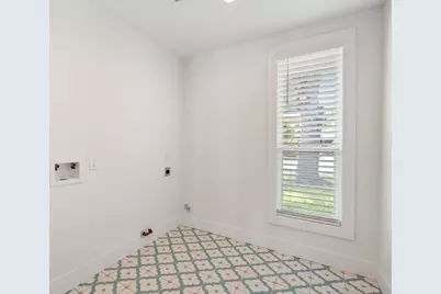 1910 Lynnview Drive, Houston, TX 77055 - Photo 15