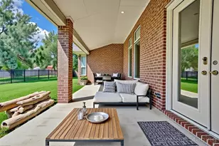 5947 Green Meadows Ln, Katy, TX 77493 - Photo 3