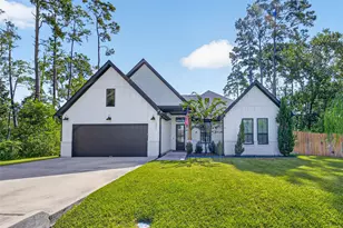 10372 Fairview Dr, Conroe, TX 77385 - Photo 3