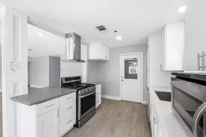 1035 Golden Nugget Court, Katy, TX 77450 - Photo 9