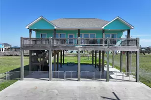 970 S Jack Rd, Crystal Beach, TX 77650 - Photo 1