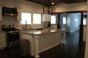 2405 Keene St, Houston, TX 77009 - Photo 9