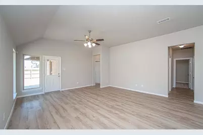 2926 Grand Hawthorne Road, Conroe, TX 77385 - Photo 13