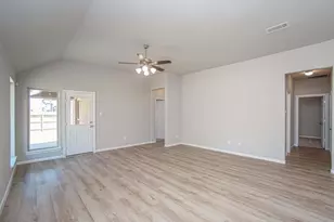 2926 Grand Hawthorne Rd, Conroe, TX 77385 - Photo 13