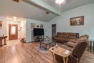 3627 Cheaney Dr, Houston, TX 77066 - Photo 3