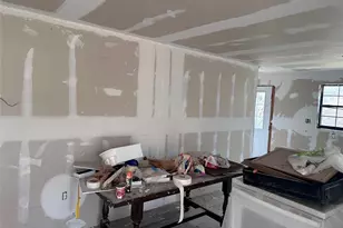 800 Mayo St, Baytown, TX 77520 - Photo 5