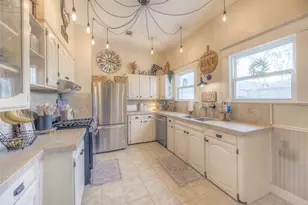 615 N Drew Ave, Livingston, TX 77351 - Photo 7