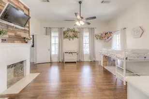 615 N Drew Ave, Livingston, TX 77351 - Photo 13