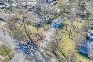 615 N Drew Ave, Livingston, TX 77351 - Photo 35