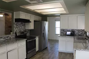 14343 Whitecross Dr, Houston, TX 77083 - Photo 5