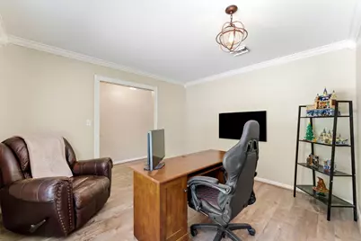 10820 Longleaf Drive, Conroe, TX 77385 - Photo 5