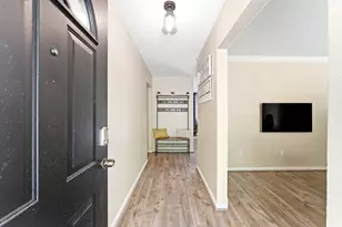 10820 Longleaf Dr, Conroe, TX 77385 - Photo 3