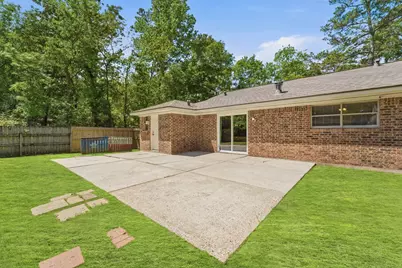 10820 Longleaf Drive, Conroe, TX 77385 - Photo 23