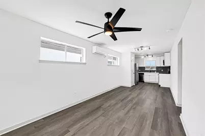 8701 Bertwood Street, Houston, TX 77016 - Photo 5