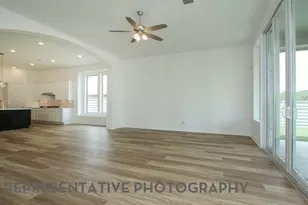 358 Silver Sage St, Conroe, TX 77304 - Photo 5