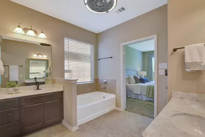 11711 Petal Falls Lane, Tomball, TX 77377 - Photo 37