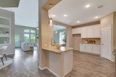 11711 Petal Falls Lane, Tomball, TX 77377 - Photo 15