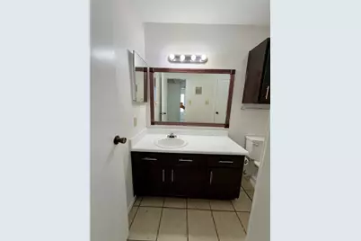 2750 Holly Hall Street #1204, Houston, TX 77054 - Photo 9