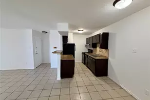 2750 Holly Hall St, Houston, TX 77054 - Photo 11