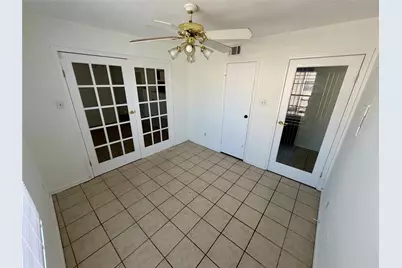 2750 Holly Hall Street #1204, Houston, TX 77054 - Photo 7