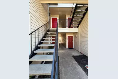 2750 Holly Hall Street #1204, Houston, TX 77054 - Photo 17