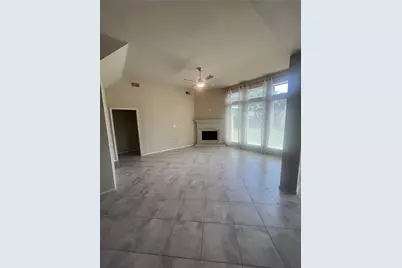 2911 Meadows Pond Lane, Pearland, TX 77584 - Photo 7