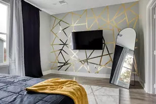 2310 Erastus St, Houston, TX 77020 - Photo 9